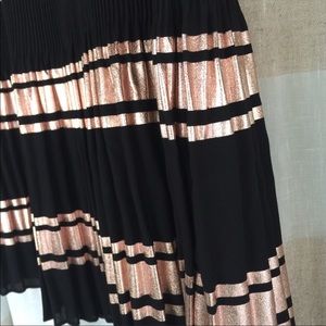 LuLaRoe Elegant Jill Black/Rose Gold